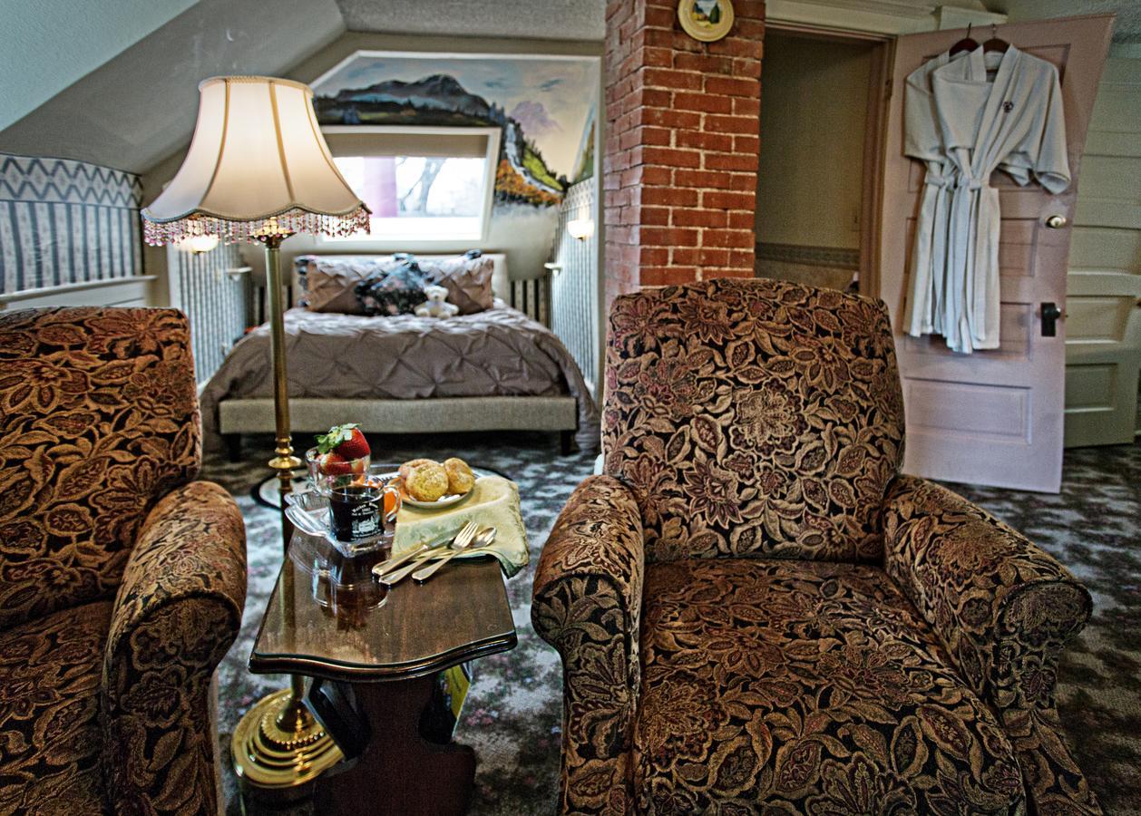 Holden House 1902 Bed&Breakfast Inn Colorado Springs Eksteriør billede
